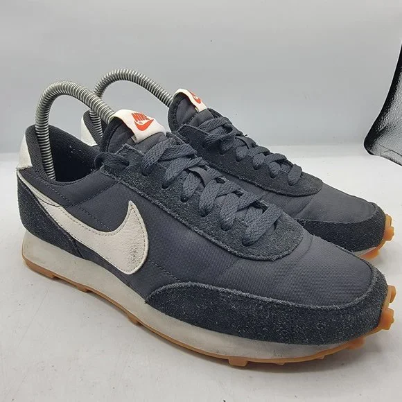 Nike Daybreak Womens Size Black Summit White Running Shoes CK2351-001